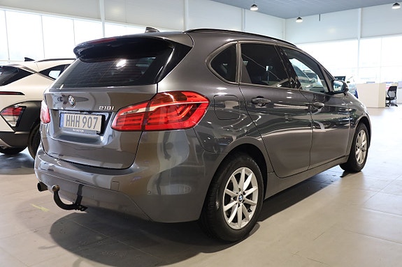 BMW 218 5 of 29