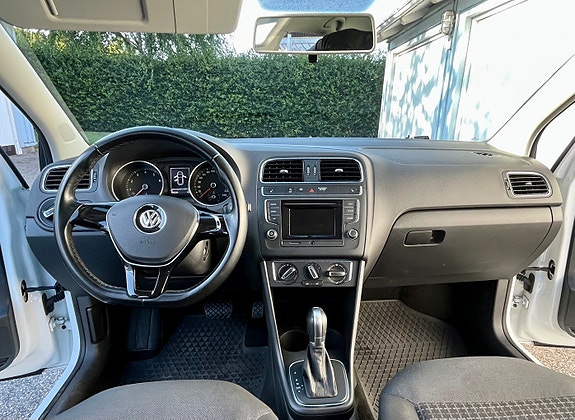 Volkswagen Polo 6 of 9