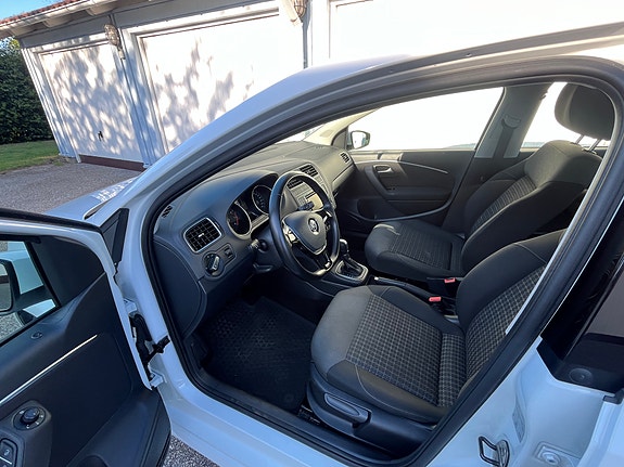 Volkswagen Polo 7 of 9