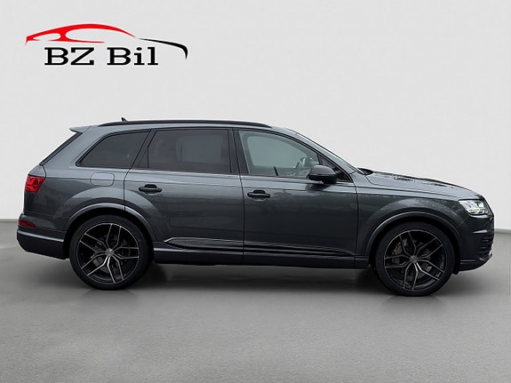 Audi Q7 7 of 23
