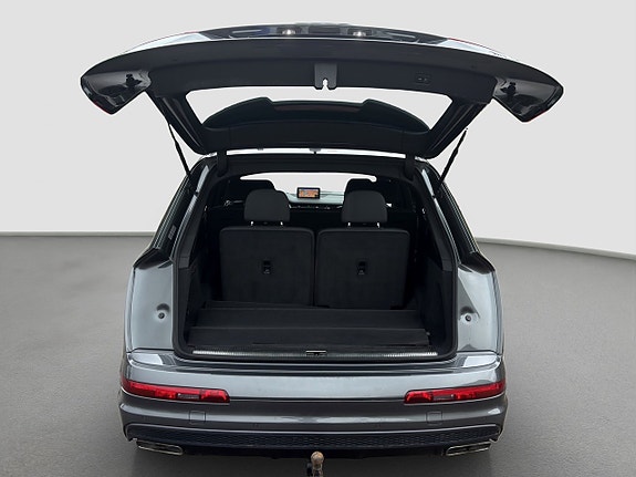 Audi Q7 23 of 23