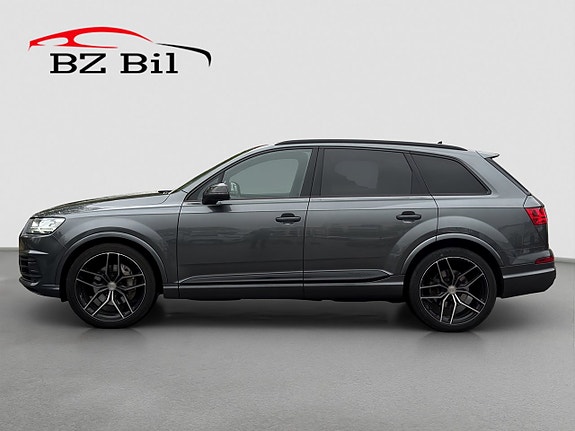 Audi Q7 3 of 5