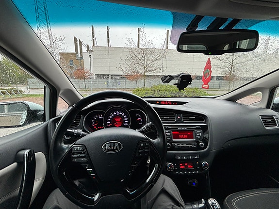 Kia Ceed 5 of 5