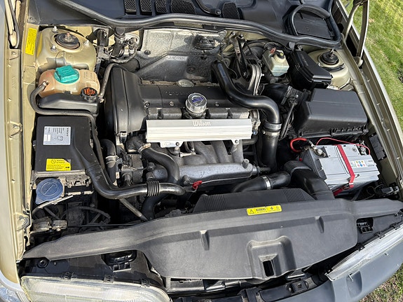 Volvo XC70 8 of 12