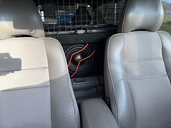 Volvo XC70 11 of 12