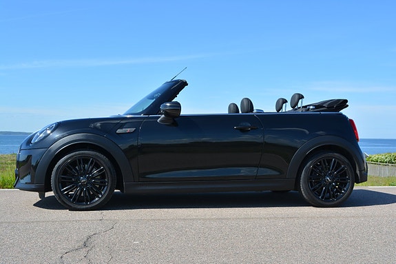 MINI Cooper S 6 of 30