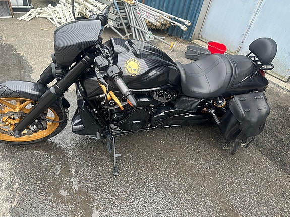 Harley-Davidson VRSCDX Night Rod Special 3 of 6