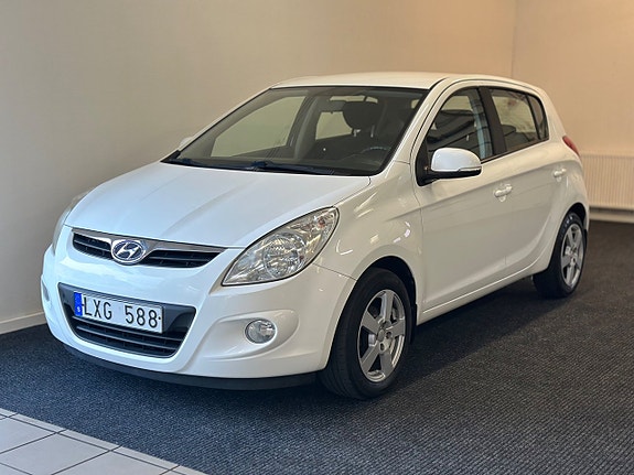 Hyundai i20 4 of 5