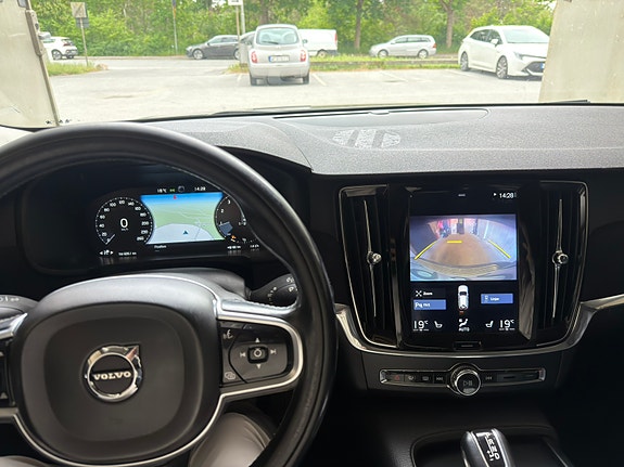 Volvo V90 8 of 22