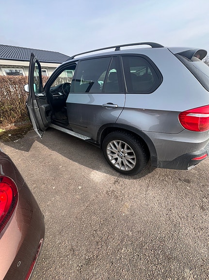 BMW X5 4 of 12