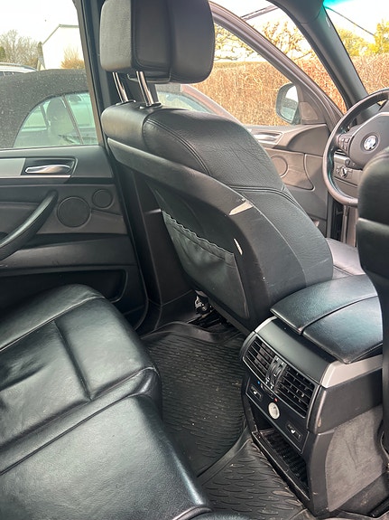 BMW X5 2 of 12