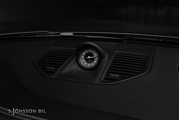 Porsche 911 17 of 23