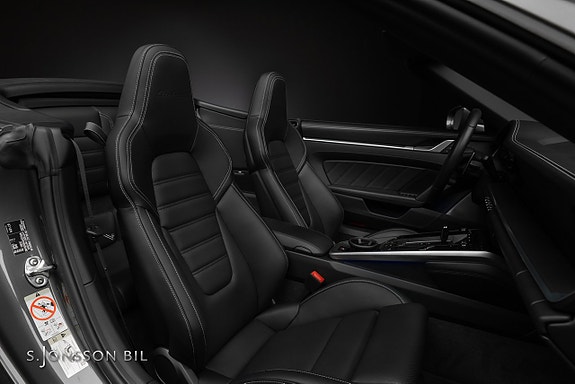 Porsche 911 13 of 23