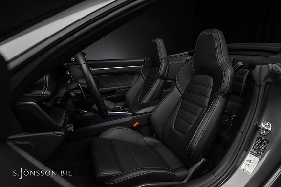 Porsche 911 19 of 23