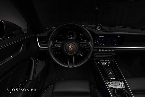 Porsche 911 12 of 23