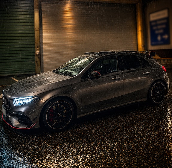 Mercedes-Benz A45 4 of 5