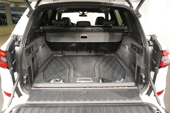 BMW X5 6 of 21