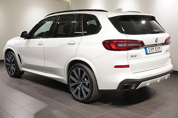 BMW X5 3 of 21