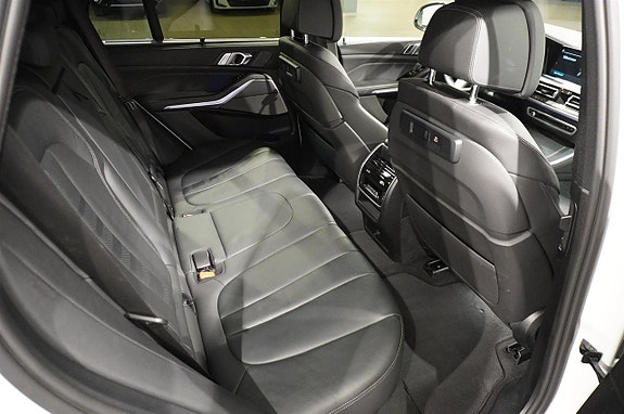 BMW X5 8 of 21