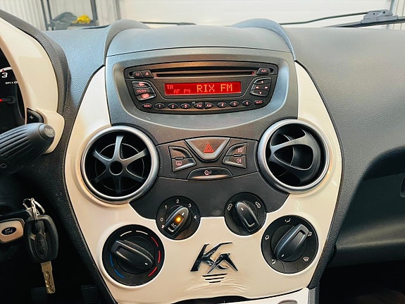 Ford Ka 19 of 23