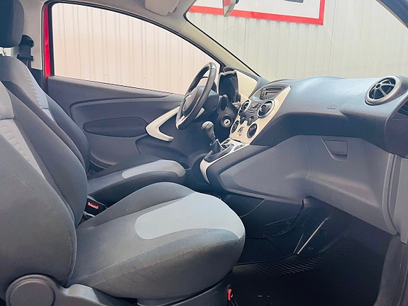 Ford Ka 9 of 23