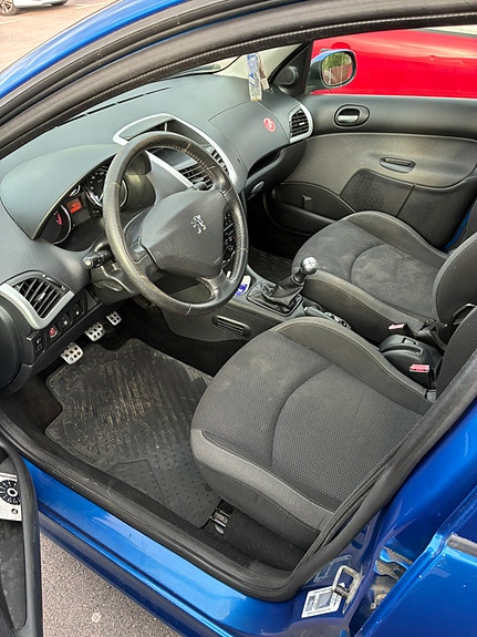 Peugeot 206+ 6 of 7