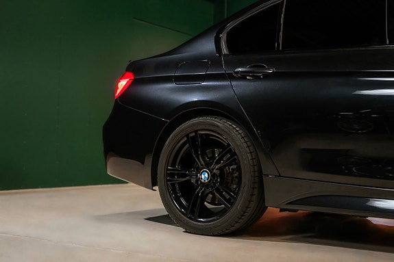 BMW 320d 6 of 23