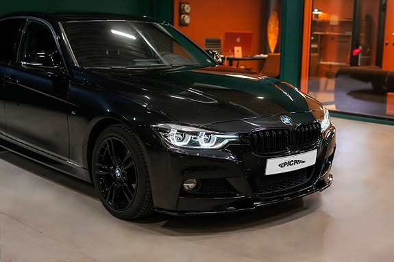 BMW 320d 2 of 23