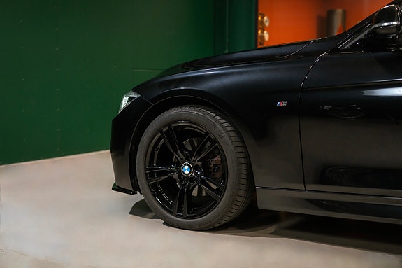 BMW 320d 5 of 23