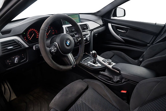 BMW 320d 12 of 23