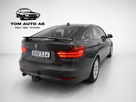 BMW 318d 8 of 30