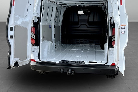 Ford Transit Custom 13 of 14