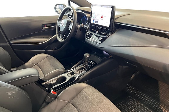 Toyota Corolla 7 of 24