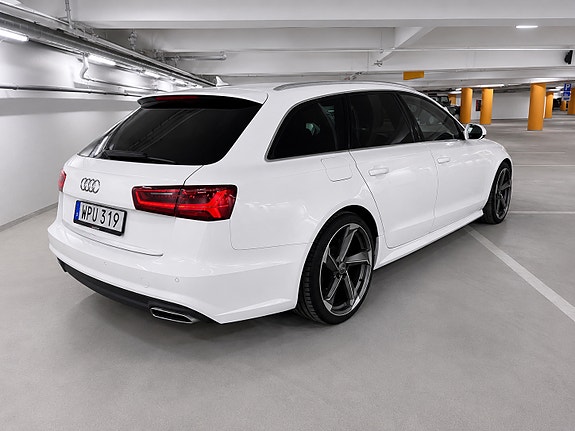 Audi A6 5 of 15