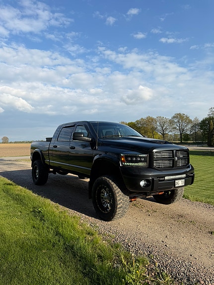 Dodge RAM 2500 4 of 5