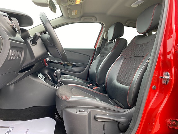 Renault Captur 13 of 21