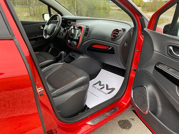 Renault Captur 15 of 21