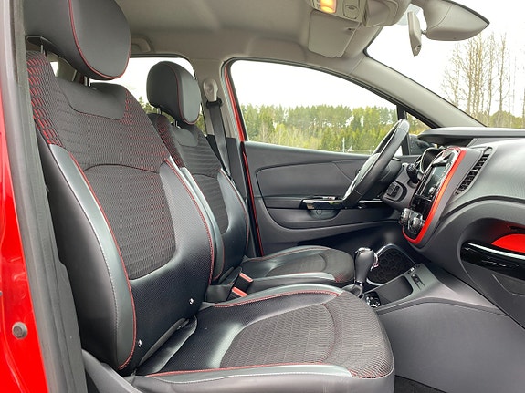 Renault Captur 16 of 21