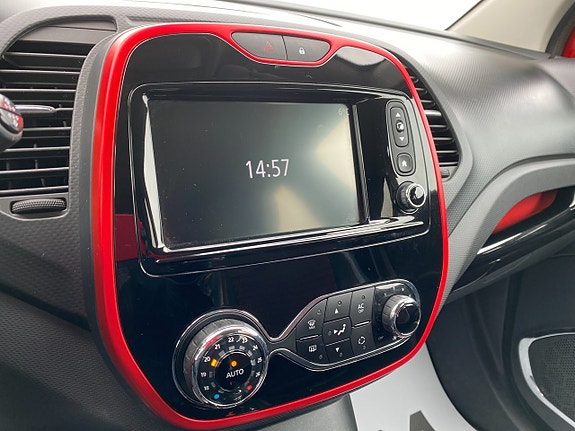 Renault Captur 18 of 21