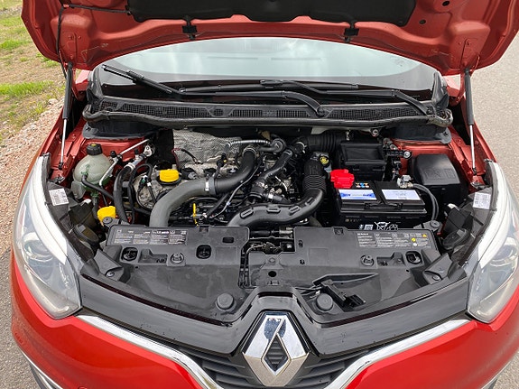 Renault Captur 21 of 21