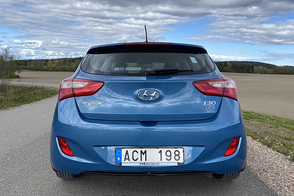 Hyundai i30 3 of 5
