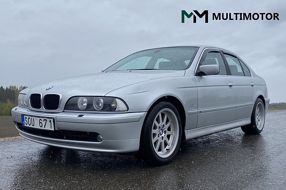 BMW 525