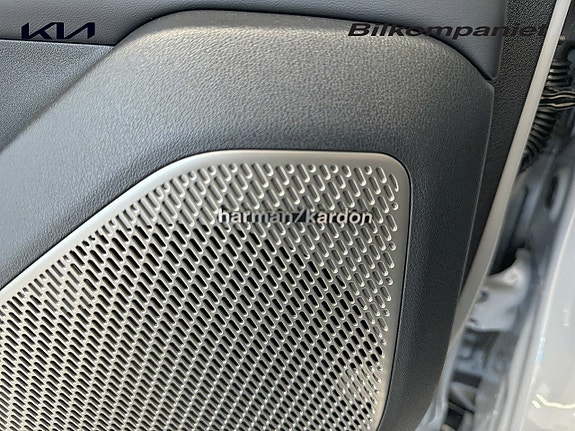 Kia EV4 16 of 17