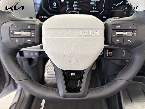 Kia EV4 12 of 17
