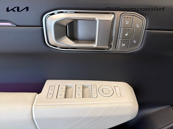 Kia EV4 15 of 17