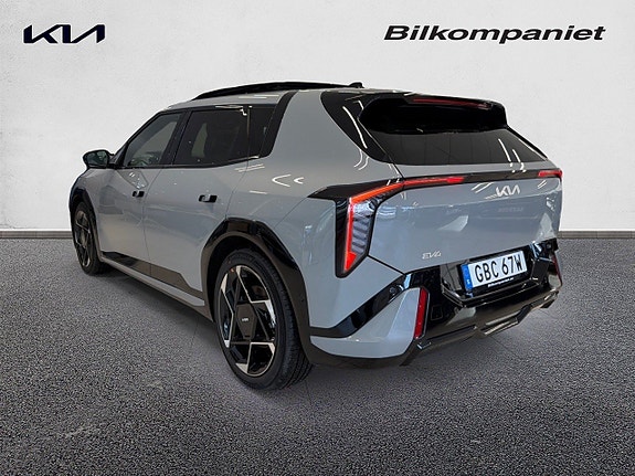 Kia EV4 6 of 17