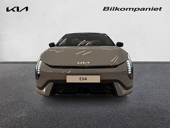 Kia EV4 2 of 5