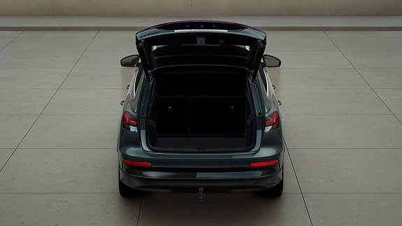 Audi Q4 e-tron 6 of 11