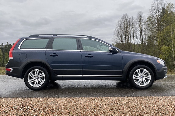 Volvo XC70 6 of 13