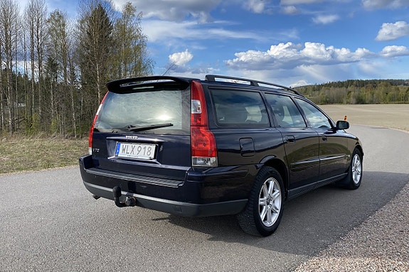 Volvo V70 5 of 5